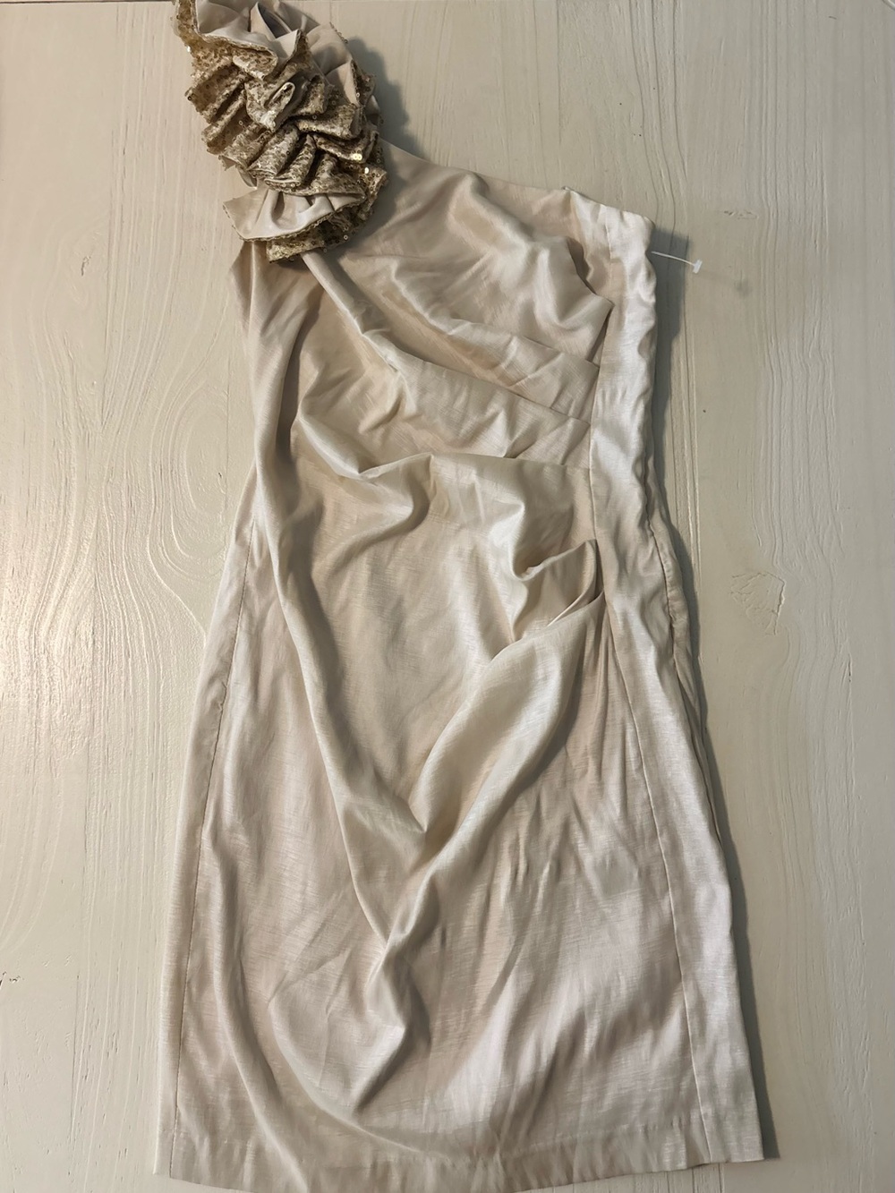 Adrianna Papell One-Shoulder Cream Cocktail Dress with Ruffle Accent